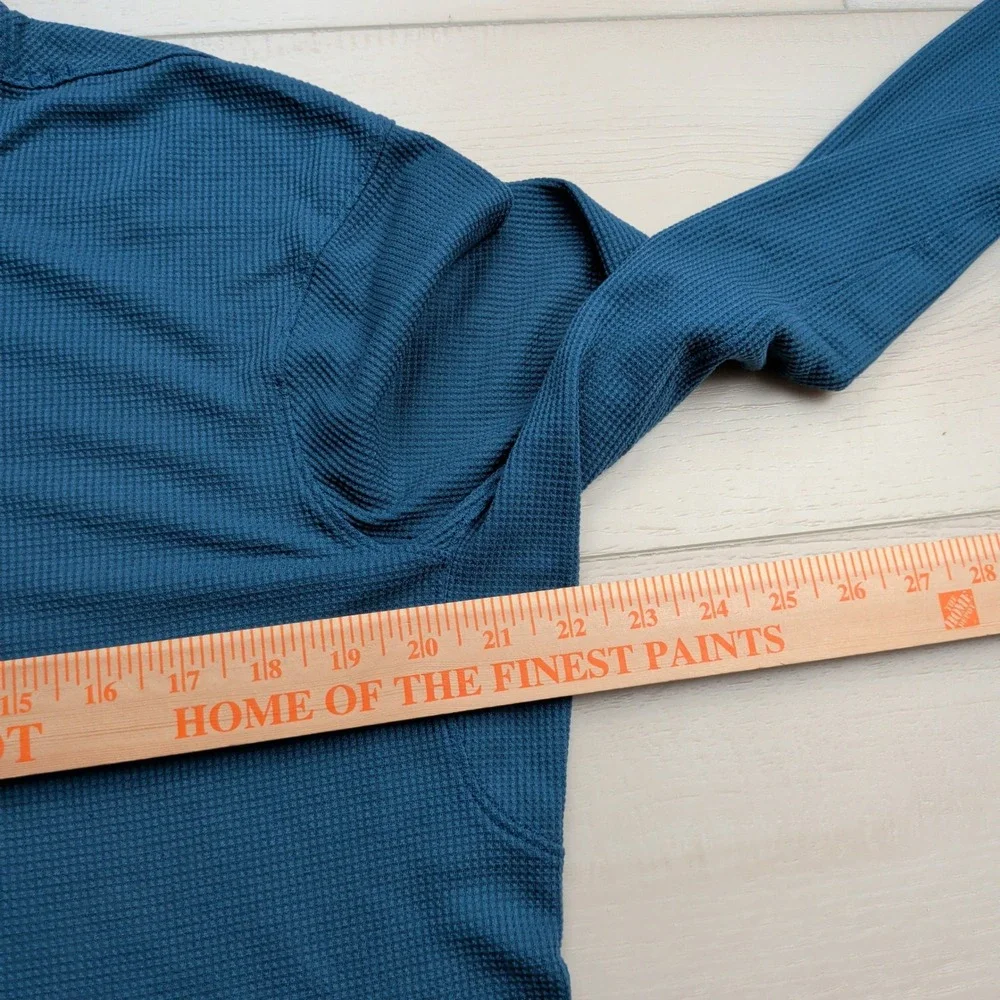 Lululemon Henley Long Sleeve Shirt Mens Large Blue Waffle Knit‎